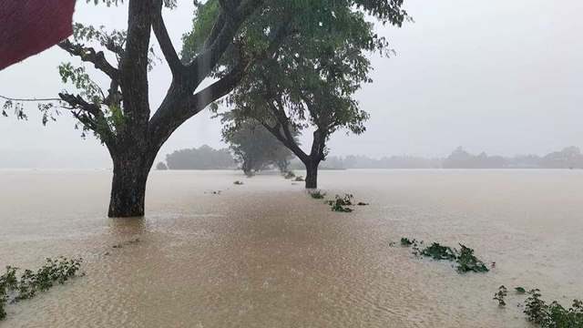 আগস্টের বন্যায় ৭৪ মৃত্যু, ১৪২৬৯ কোটি টাকার ক্ষতি